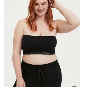 Torrid strapless bra with removable straps